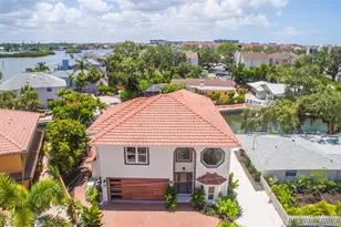 1240 Solitude Ln, Sarasota, FL 34242 - Photo 78