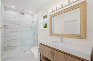 1240 Solitude Ln, Sarasota, FL 34242 - Photo 8
