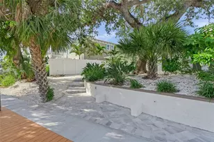 1240 Solitude Ln, Sarasota, FL 34242 - Photo 36