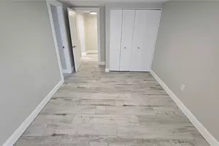 1240 Solitude Ln, Sarasota, FL 34242 - Photo 32