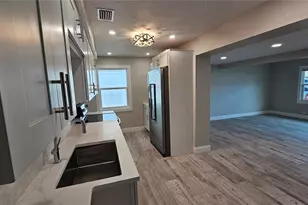 1240 Solitude Ln, Sarasota, FL 34242 - Photo 34