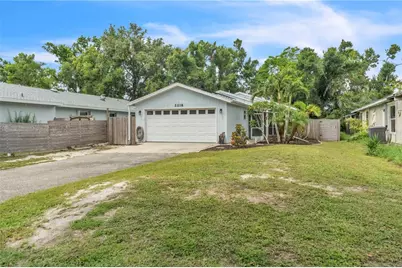 2218 Woodmere Rd, Venice, FL 34293 - Photo 2