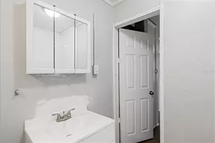 723 7th Ave N, Saint Petersburg, FL 33701 - Photo 16