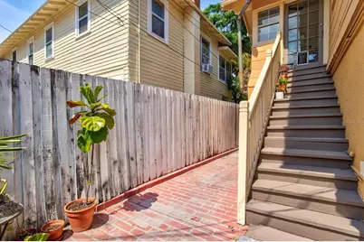 723 7th Avenue N, Saint Petersburg, FL 33701 - Photo 18