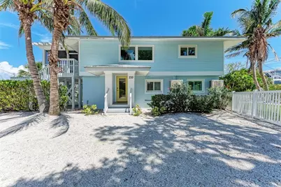 733 Holly Road, Anna Maria, FL 34216 - Photo 2