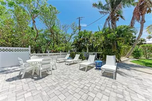 733 Holly Rd, Anna Maria, FL 34216 - Photo 54
