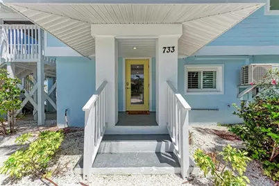 733 Holly Road, Anna Maria, FL 34216 - Photo 8