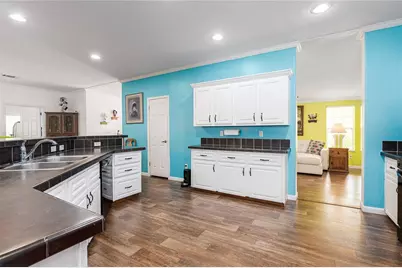 6710 36th Avenue E #114, Palmetto, FL 34221 - Photo 4