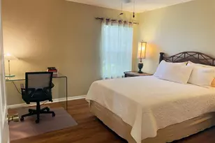 8815 Manor Loop, Lakewood Ranch, FL 34202 - Photo 12