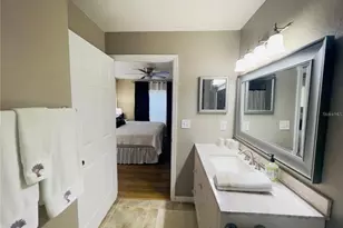 8815 Manor Loop, Lakewood Ranch, FL 34202 - Photo 10