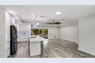 3525 Riviera Drive, Sarasota, FL 34232 - Photo 8