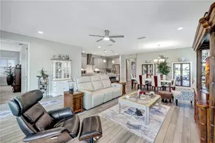 6219 Golden Nettle Dr, Apollo Beach, FL 33572 - Photo 22