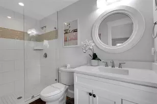 538 Canal Rd, Sarasota, FL 34242 - Photo 16