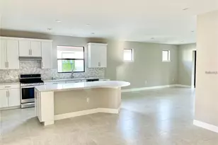 5748 Bay Pine Way, Sarasota, FL 34238 - Photo 6