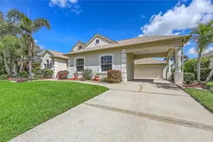 4735 Starboard Dr, Bradenton, FL 34208 - Photo 8