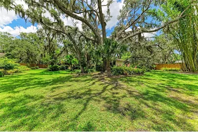 3217 Oak Grove Drive, Sarasota, FL 34243 - Photo 62