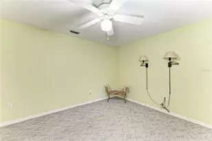 3217 Oak Grove Dr, Sarasota, FL 34243 - Photo 44