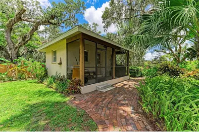 3217 Oak Grove Drive, Sarasota, FL 34243 - Photo 54