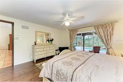 3217 Oak Grove Drive, Sarasota, FL 34243 - Photo 32