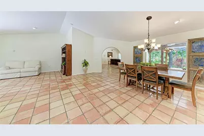 3217 Oak Grove Drive, Sarasota, FL 34243 - Photo 10