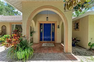 3217 Oak Grove Dr, Sarasota, FL 34243 - Photo 8