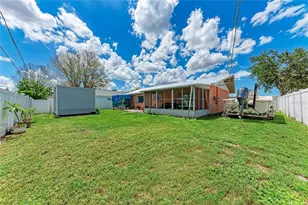 2406 15th St W, Palmetto, FL 34221 - Photo 24