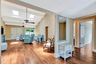 2315 Riverwood Pines Dr, Sarasota, FL 34231 - Photo 4