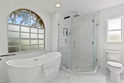 6805 225th Street E, Bradenton, FL 34211 - Photo 18