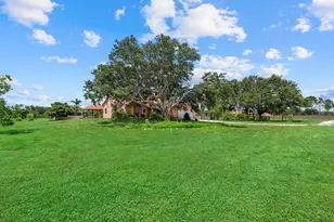 6805 225th St E, Bradenton, FL 34211 - Photo 4