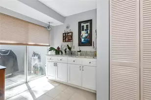 5417 Champagne, Sarasota, FL 34235 - Photo 26