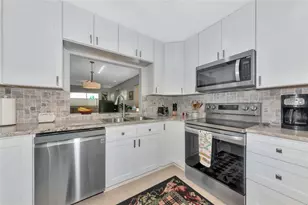 5417 Champagne, Sarasota, FL 34235 - Photo 20