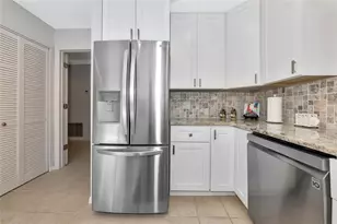 5417 Champagne, Sarasota, FL 34235 - Photo 24