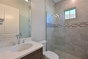 17110 Verona Pl, Lakewood Ranch, FL 34202 - Photo 26