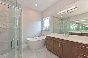 17110 Verona Pl, Lakewood Ranch, FL 34202 - Photo 20