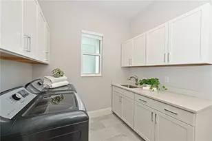 17110 Verona Pl, Lakewood Ranch, FL 34202 - Photo 24