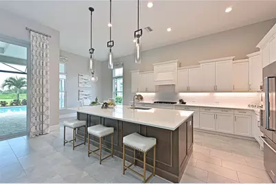 17110 Verona Place, Lakewood Ranch, FL 34202 - Photo 12