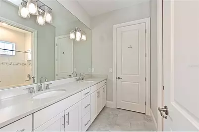 17110 Verona Place, Lakewood Ranch, FL 34202 - Photo 22