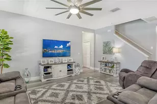 7915 115th Ave E, Parrish, FL 34219 - Photo 6