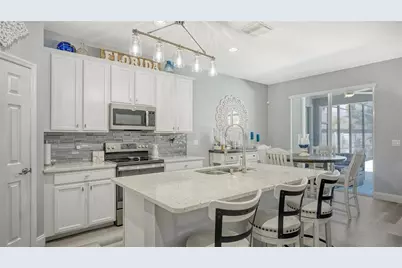 7915 115th Avenue E, Parrish, FL 34219 - Photo 10