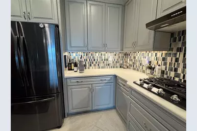 239 Okeeffe Circle, Bradenton, FL 34212 - Photo 8