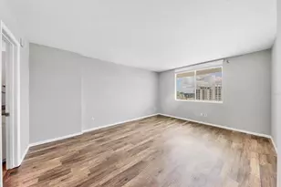 101 S Gulfstream Ave, Sarasota, FL 34236 - Photo 22