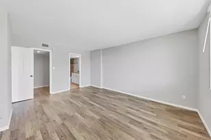 101 S Gulfstream Ave, Sarasota, FL 34236 - Photo 24