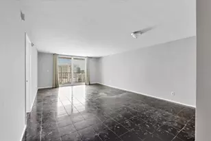 101 S Gulfstream Ave, Sarasota, FL 34236 - Photo 12