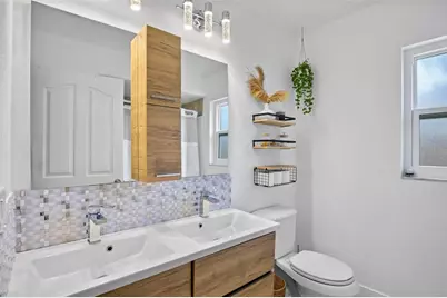 2761 Feiffer Circle, Sarasota, FL 34235 - Photo 22