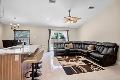 2761 Feiffer Circle, Sarasota, FL 34235 - Photo 4