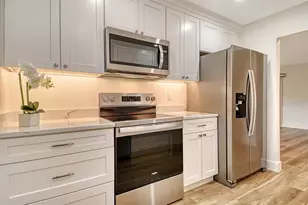 119 Whispering Sands Cir, Sarasota, FL 34242 - Photo 28