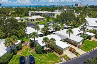 119 Whispering Sands Cir, Sarasota, FL 34242 - Photo 2