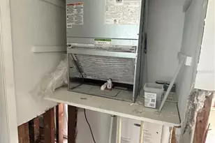 13434 1st St E, Madeira Beach, FL 33708 - Photo 8