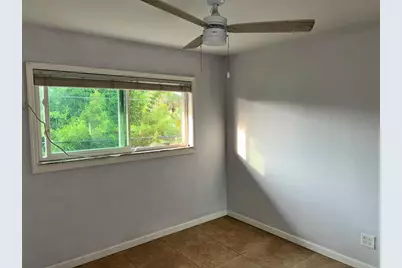 3101 Bee Ridge Road #214, Sarasota, FL 34239 - Photo 6