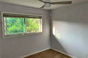 3101 Bee Ridge Rd, Sarasota, FL 34239 - Photo 6